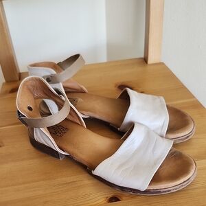 Miz Mooz Leather Strappy Sandals. 39